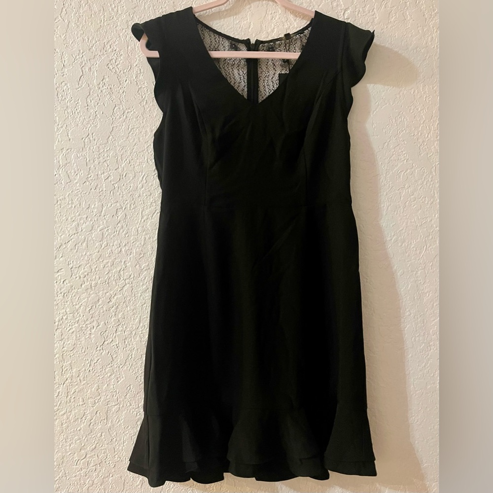 19 Cooper Women's Black Ruffled Lace Zippered Cap Sleeve V Neck Dress Sz L NWT - Picture 3 of 6
